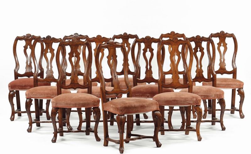 Dodici Sedie Luigi XV in noce, XVIII-XIX secolo  - Auction Fine Art - Cambi Casa d'Aste