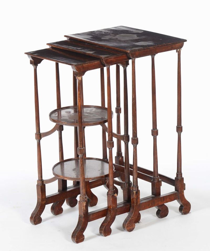 Tre tavolini a nido, XIX secolo  - Auction Fine Art - Cambi Casa d'Aste