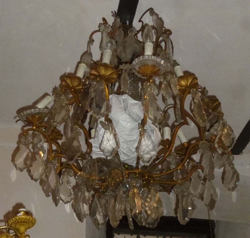 Lampadario in metallo e cristallo, XX secolo  - Auction Asta a Tempo Antiquariato - Cambi Casa d'Aste
