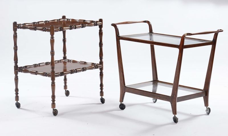 Due carrelli diversi, XX secolo  - Asta Antiquariato - Cambi Casa d'Aste