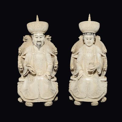 Coppia di Imperatori su Trono Scolpiti in Avorio, Cina, Dinastia Qing, XIX Secolo