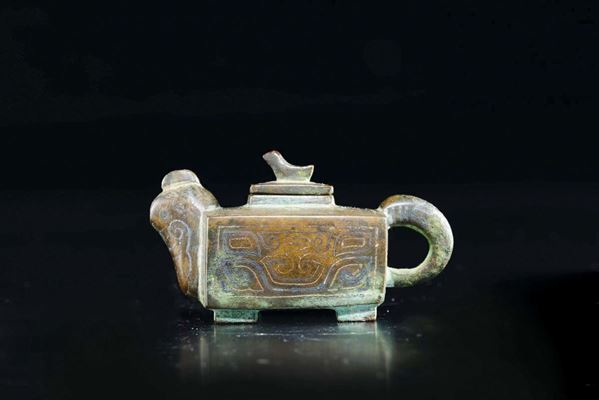 A small teapot Shi Sou censer with silver inlaid, China, Ming Dynasty, 17th century
