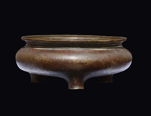 Incensiere tripode in bronzo, Cina, Dinastia Ming, XVII secolo