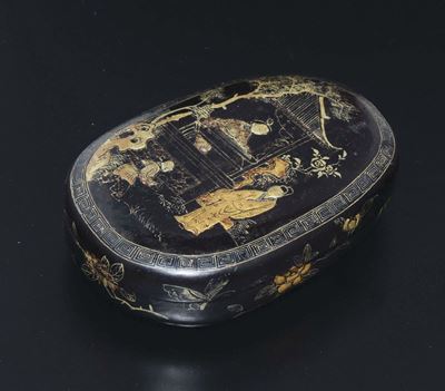 Scatola con Coperchio in Lacca Nera con Decoro Dorato Raffigurante Personaggi, Cina, Dinastia Qin...