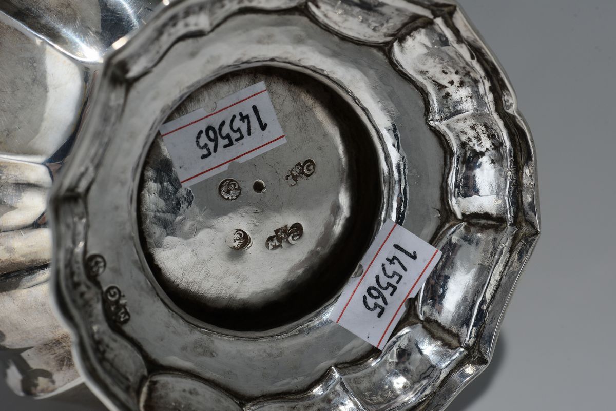 Caffettiera in Argento Fuso e Sbalzato con Manico in Legno Sagomato, Venezia Ultimo Quarto del XV...