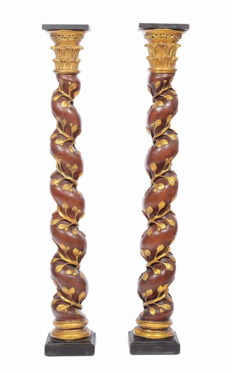 Due colonne in legno intagliate a torciglione, laccate e dorate, XIX secolo  - Asta Antiquariato - Cambi Casa d'Aste