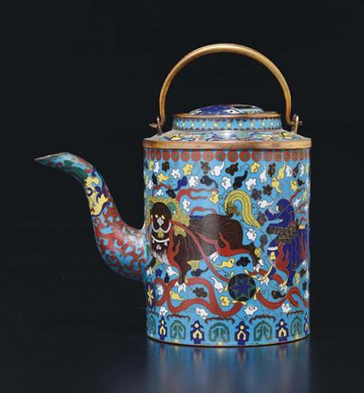 Teiera a Smalti Cloisonnè con Immagini di Cani di Pho, Cina, XX Secolo