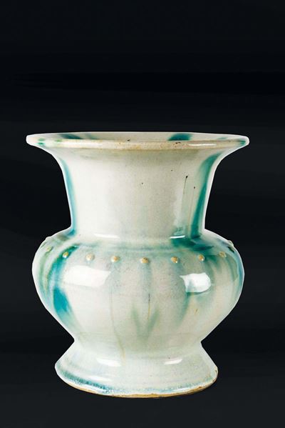 Vaso in Grès Smaltato con Sfumature Azzurre e Verdi, Cina, Dinastia Qing, XIX Secolo