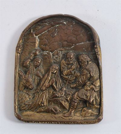 Placca Centinata in Bronzo Fuso, Cesellato e Dorato Raffigurante Adorazione dei Pastori, Scuola I...