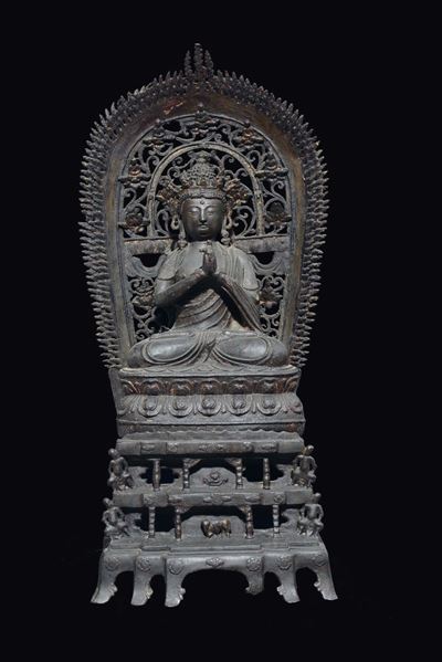 Grande Figura di Buddha con Aura in Bronzo Seduto su Doppio Fiore di Loto, Cina, Dinastia Ming, X...