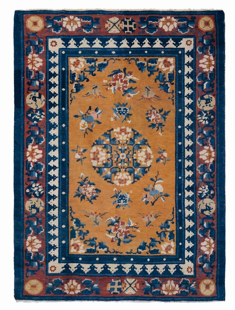 A China rug second half XIX century cm 250x170.  - Auction Fine Carpets - Cambi Casa d'Aste