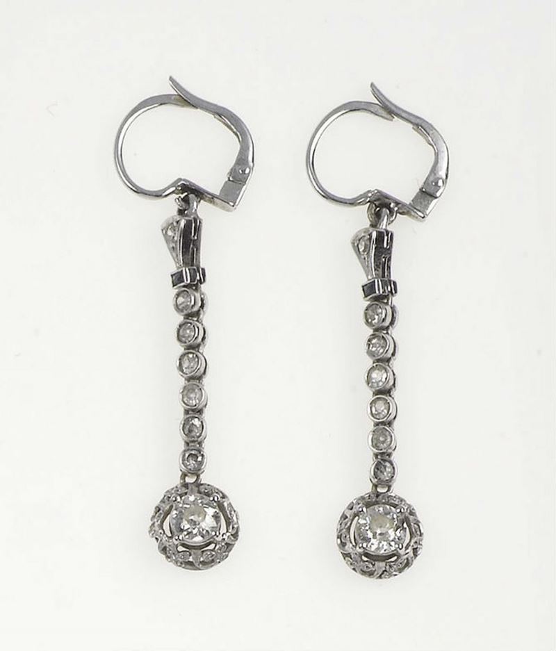 A pair of old-cut diamond pendent earrings  - Auction Fine Art - Cambi Casa d'Aste