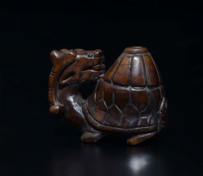 Lotto di Sei Snuff Bottles in Materiali Diversi, Pietra Dura, Osso, Giada Verde, Vetro, Giadeite,...
