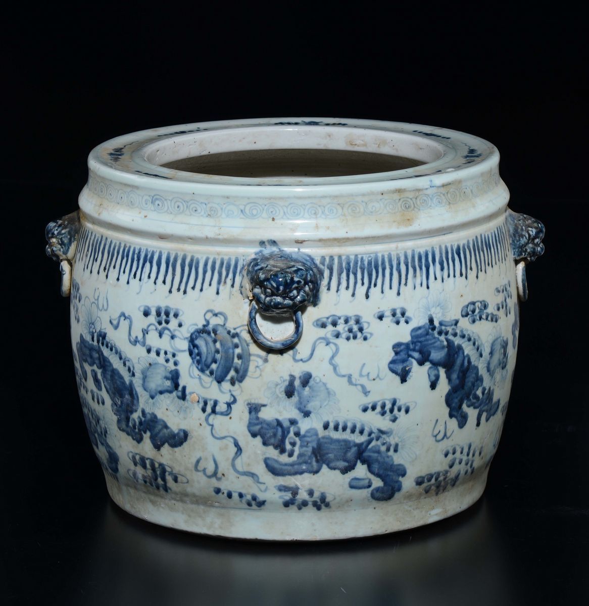 Coppia di Cachepot in Porcellana Bianca e Blu con Anse Ad Anelli, Cina, XX Secolo