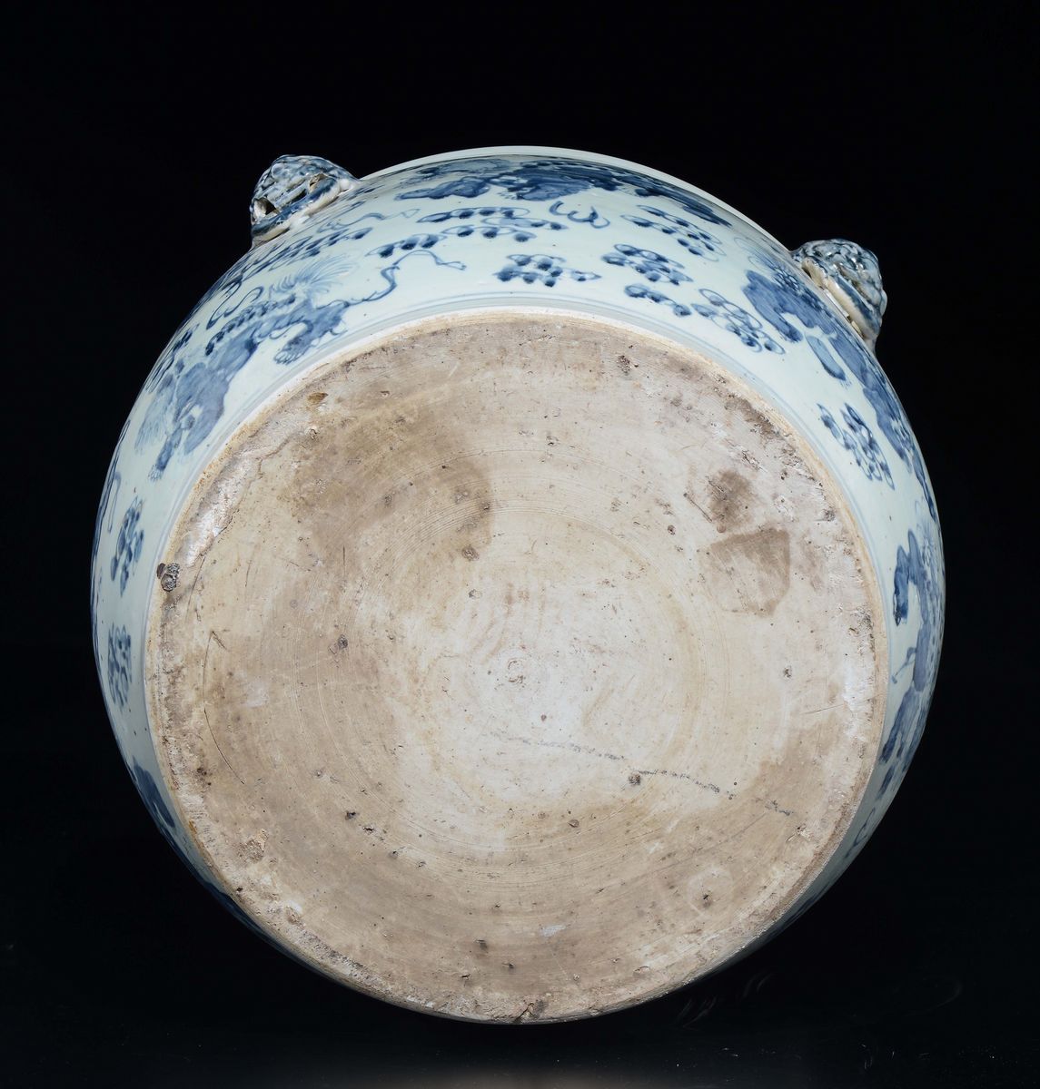 Coppia di Cachepot in Porcellana Bianca e Blu con Anse Ad Anelli, Cina, XX Secolo