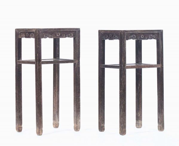 Due alzate rettangolari in legno di homu, Cina, Dinastia Qing, XIX secolo