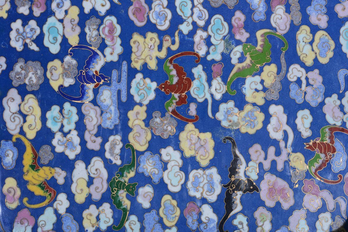 Scatola Squadrata a Smalti Closionné con Decoro di Cavalli, Fenici e Fiori con Placca in Giada Bi...