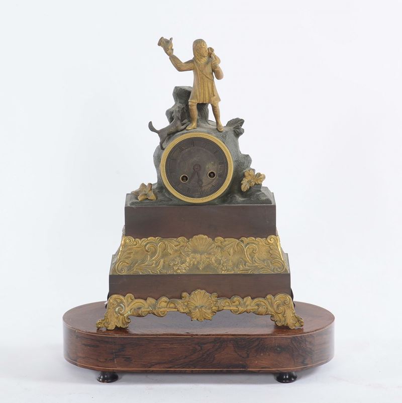 Pendola da tavolo in metallo dorato, XIX secolo  - Auction Fine Art - Cambi Casa d'Aste