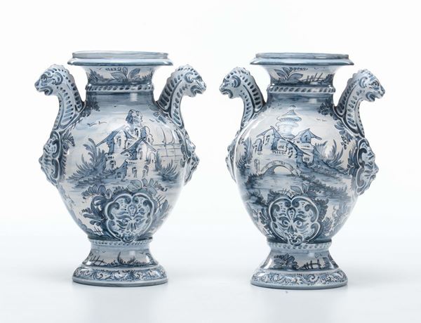 Coppia di piatti vecchia Savona in maiolica firmati Ravano