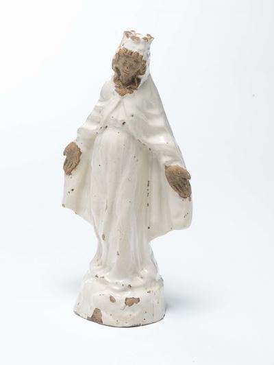 Madonna della Misericordia in Maiolica Bianca, Savona XVIII Secolo