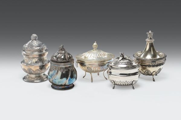 Cinque modelli in metallo argentato per zuccheriere in stile genovese, XX secolo