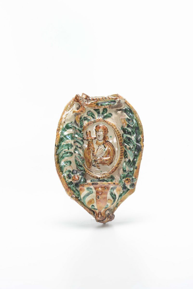 Lotto di Tre Acquasantiere in Maiolica Policroma, XIX Secolo