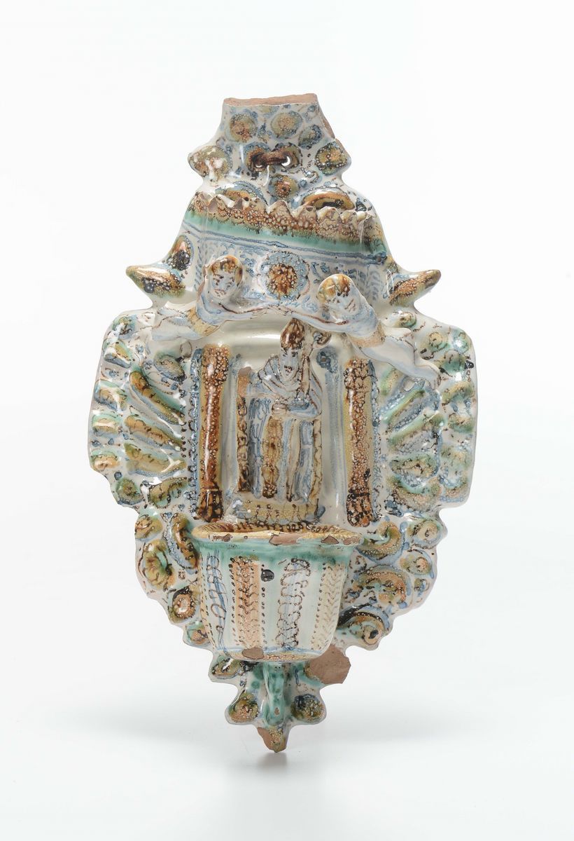 Lotto di Tre Acquasantiere in Maiolica Policroma, XIX Secolo