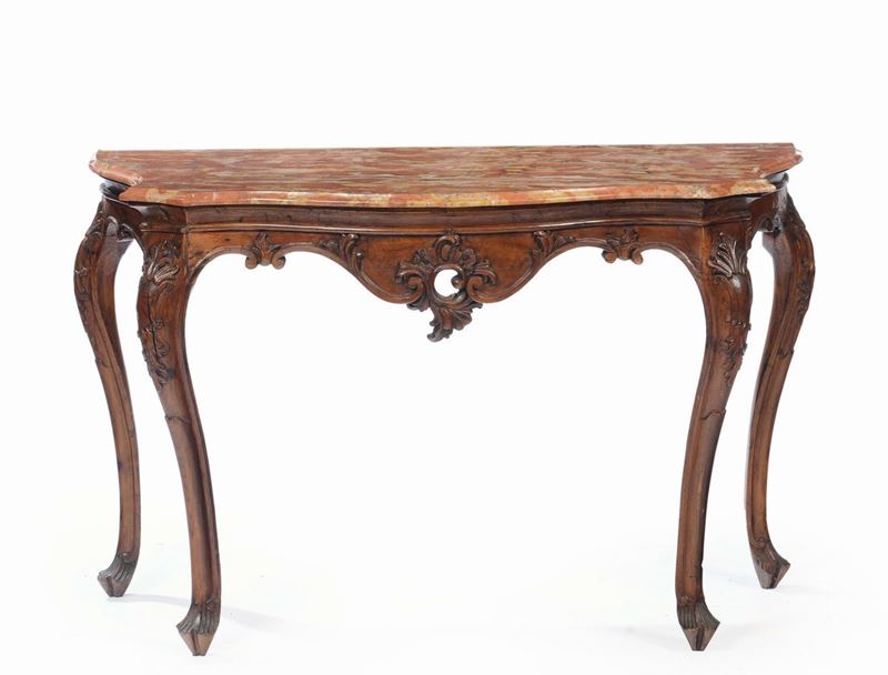 Console in noce intagliato, Venezia XVIII secolo  - Auction Furniture | Cambi Time - Cambi Casa d'Aste