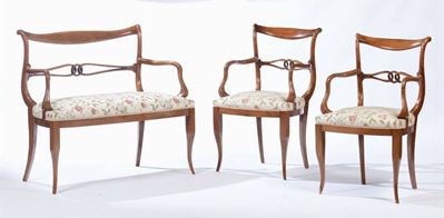 Divanetto e Due Poltroncine