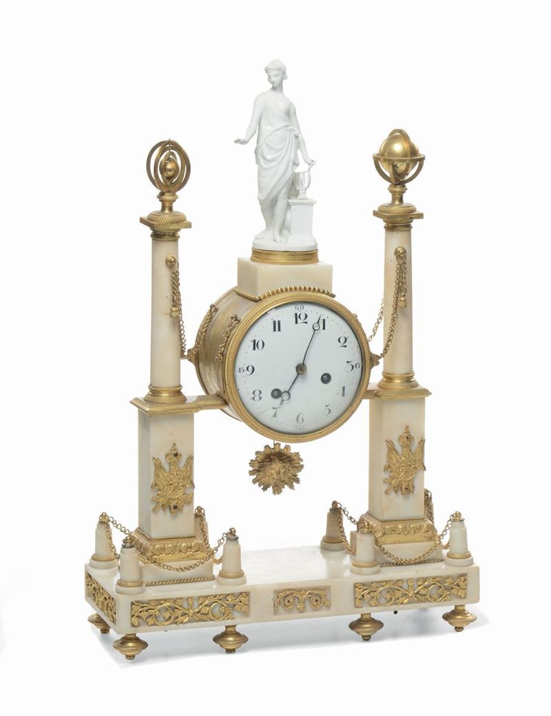 Pendola francese Luigi XVI in marmo e bronzo, Romilly a Paris, inizio XIX secolo  - Asta Importanti Oggetti e Arredi - Cambi Casa d'Aste