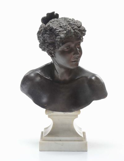 Busto in Bronzo con Figura Femminile