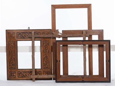 Cinque Cornici in Legno Intarsiato e Intagliato, XX Secolo