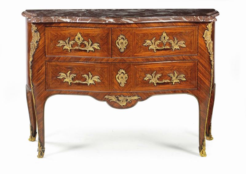 Cassettone Luigi XV lastronato, Francia fine XVIII secolo  - Asta Antiquariato - Cambi Casa d'Aste