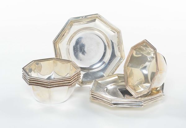 Sei coppette con piattini in argento in stile deco, XX secolo