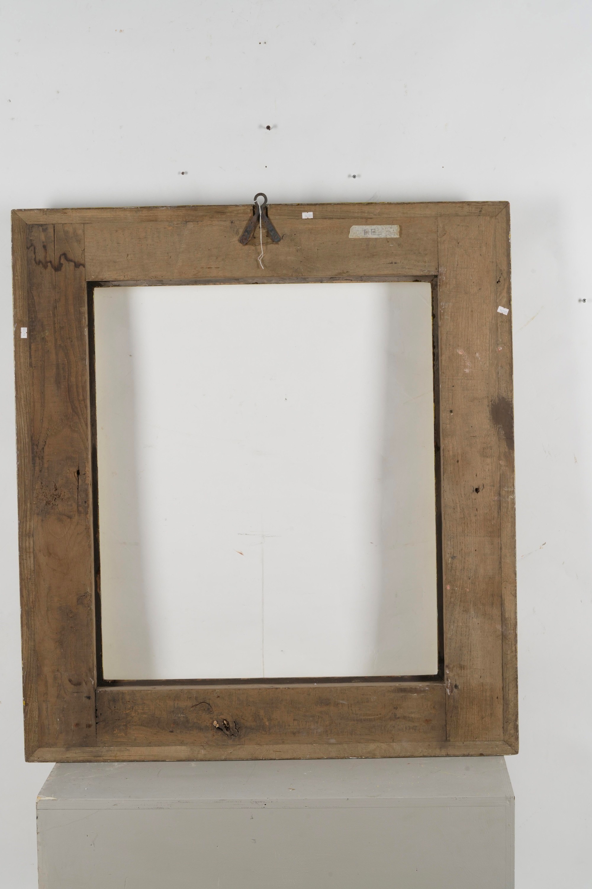 Cornice, legno ebanizzato con profili dorati (XIX-XX secolo)