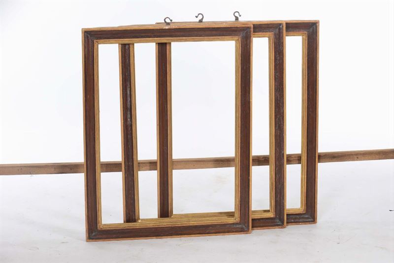 Sette cornici in legno laccato e dorato, XX secolo  - Auction Fine Old Frames - Cambi Casa d'Aste
