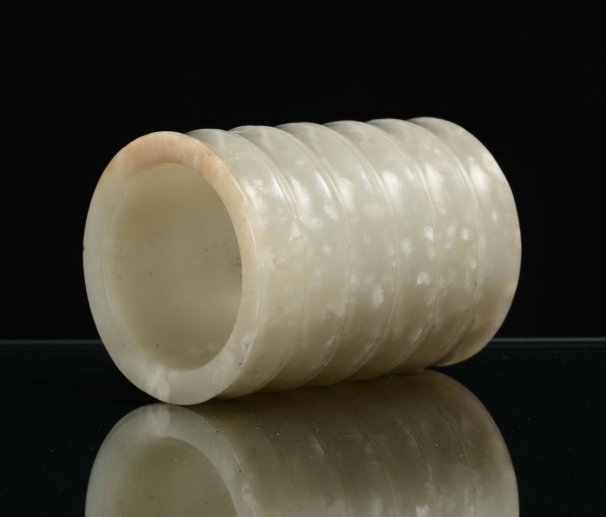 Cilindro in Giada Celadon, Cina, Dinastia Qing, XVIII Secolo