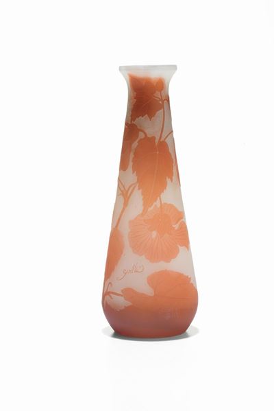 Émile Gallé, Vaso a cammeo in vetro doppiato (Nancy), 1900 ca