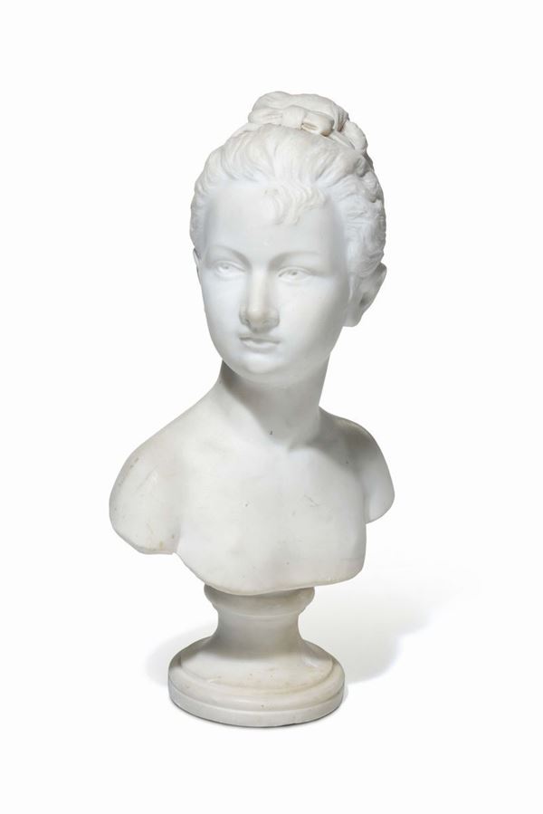 Busto femminile in marmo bianco, XIX-XX secolo