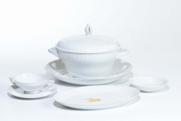 Servizio di piatti Royal Tettau in porcellana bianca