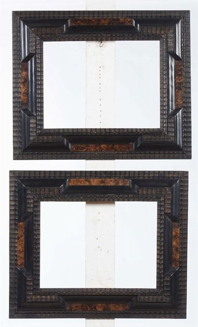 Coppia di Cornici Guillochè in Legno Ebanizzato, XX Secolo