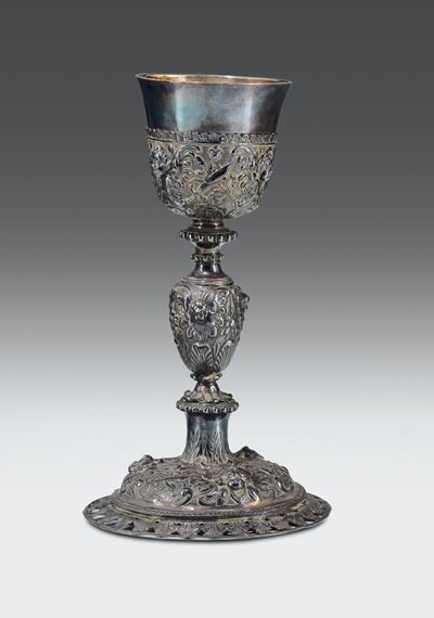 Calice in Argento Fuso, Sbalzato e Cesellato, Argentiere Barocco Italiano del XVII-XVIII Secolo (...