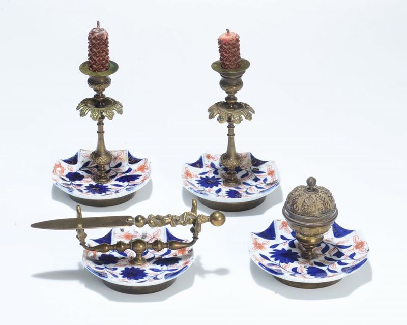 Set da scrivania in bronzo e porcellana, XIX secolo  - Asta Antiquariato - Cambi Casa d'Aste