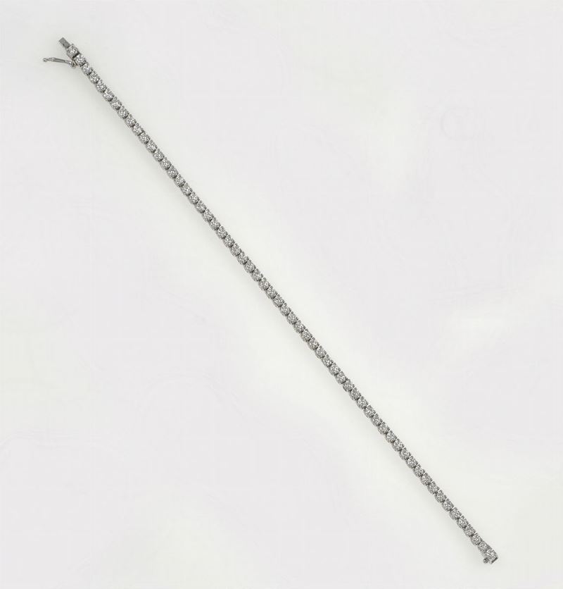 A diamond line bracelet  - Auction Fine Art - Cambi Casa d'Aste