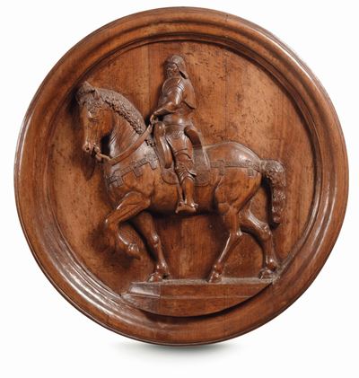 Bassorilievo Circolare in Legno Raffigurante Cavaliere, XIX Secolo