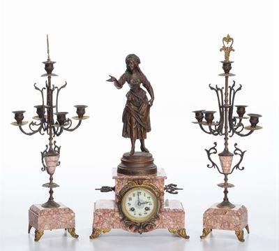 Trittico da Camino Composto da Orologio e Candelabri a Cinque Luci