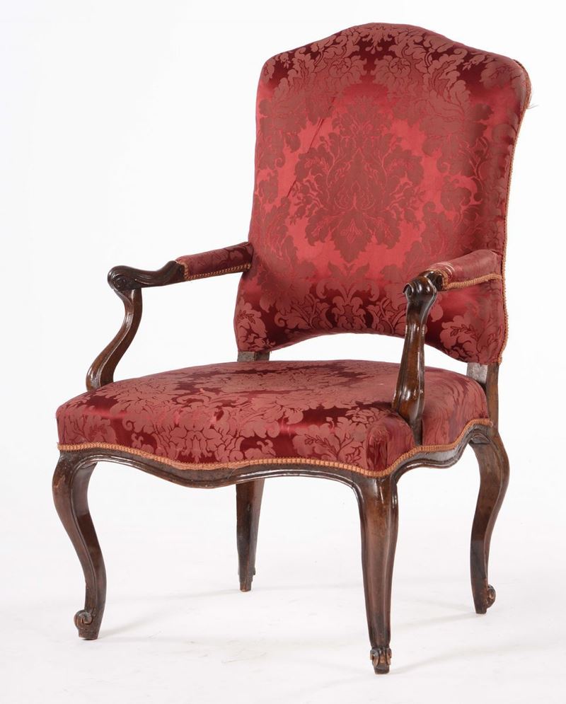 Poltrona Luigi XV in noce, fine XVIII secolo  - Auction Fine Art - Cambi Casa d'Aste
