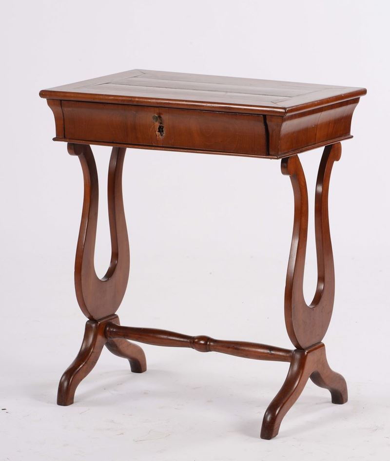 Tavolino ad un cassetto, XIX-XX secolo  - Auction Fine Art - Cambi Casa d'Aste