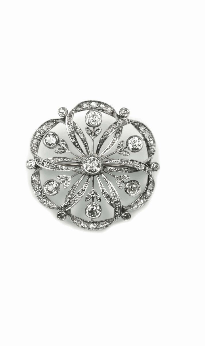 Old-cut diamond brooch, mounted in gold and silver  - Auction Fine Jewels - Cambi Casa d'Aste