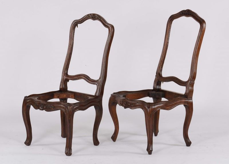 Due scheletri di sedie in stile Luigi XV  - Asta Asta a Tempo Antiquariato - II - Cambi Casa d'Aste